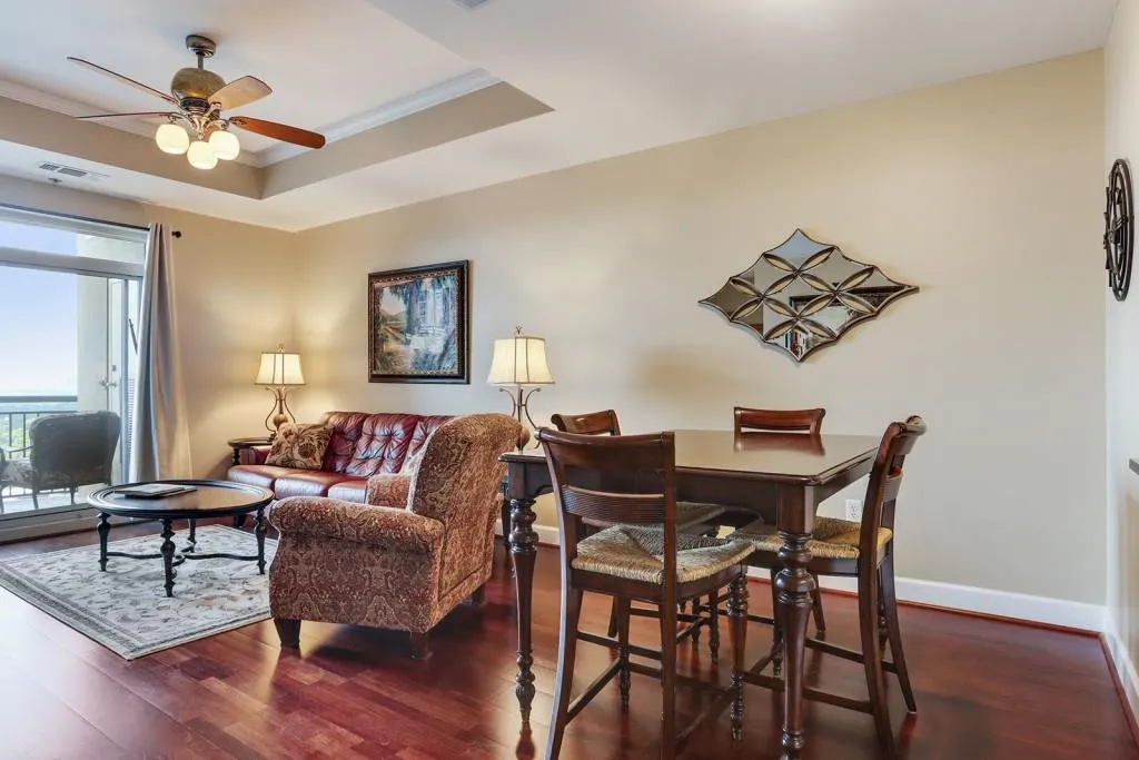 325 E Paces Ferry Road Unit 1206, Atlanta, Georgia 30305, 1 Bedroom Bedrooms, ,1 BathroomBathrooms,Residential,Sold,325 E Paces Ferry Road Unit 1206,6054514