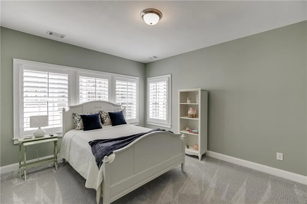 6516 Aria Village Dr., Sandy Springs, Georgia 30328, 3 Bedrooms Bedrooms, ,3 BathroomsBathrooms,Residential,Sold,6516 Aria Village Dr.,6928050