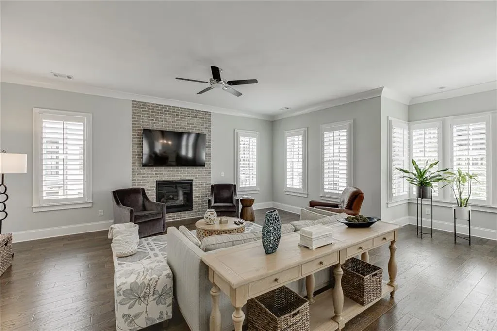 6516 Aria Village Dr., Sandy Springs, Georgia 30328, 3 Bedrooms Bedrooms, ,3 BathroomsBathrooms,Residential,Sold,6516 Aria Village Dr.,6928050