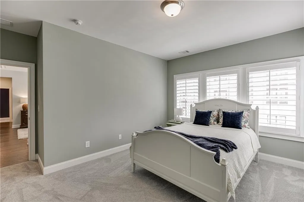 6516 Aria Village Dr., Sandy Springs, Georgia 30328, 3 Bedrooms Bedrooms, ,3 BathroomsBathrooms,Residential,Sold,6516 Aria Village Dr.,6928050