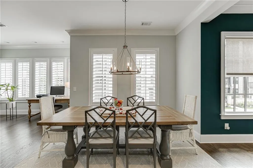 6516 Aria Village Dr., Sandy Springs, Georgia 30328, 3 Bedrooms Bedrooms, ,3 BathroomsBathrooms,Residential,Sold,6516 Aria Village Dr.,6928050