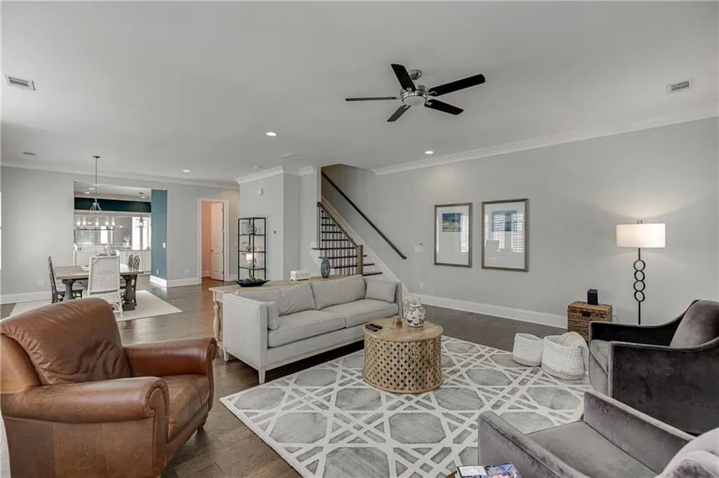 6516 Aria Village Dr., Sandy Springs, Georgia 30328, 3 Bedrooms Bedrooms, ,3 BathroomsBathrooms,Residential,Sold,6516 Aria Village Dr.,6928050