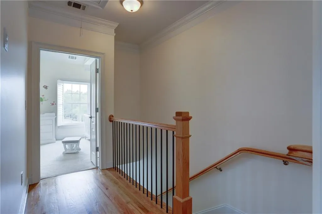 993 Pearl Point, Sandy Springs, Georgia 30328, 3 Bedrooms Bedrooms, ,3 BathroomsBathrooms,Residential,Sold,993 Pearl Point,6549157