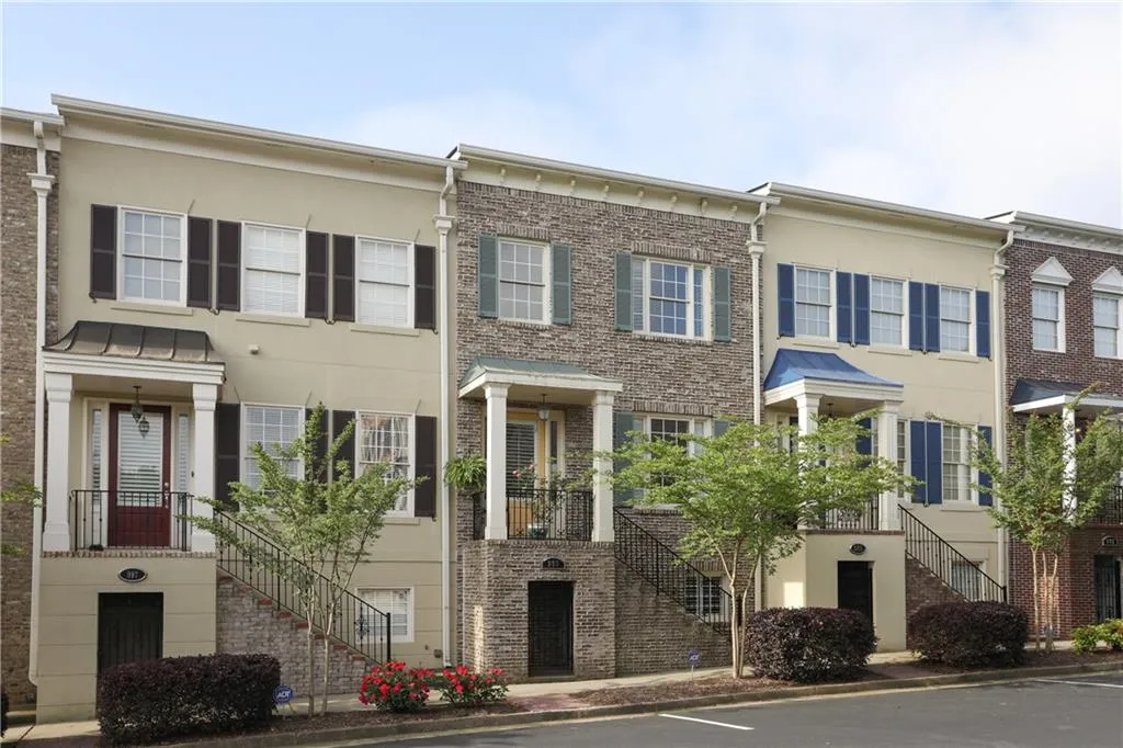 993 Pearl Point, Sandy Springs, Georgia 30328, 3 Bedrooms Bedrooms, ,3 BathroomsBathrooms,Residential,Sold,993 Pearl Point,6549157