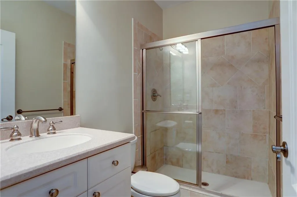 993 Pearl Point, Sandy Springs, Georgia 30328, 3 Bedrooms Bedrooms, ,3 BathroomsBathrooms,Residential,Sold,993 Pearl Point,6549157