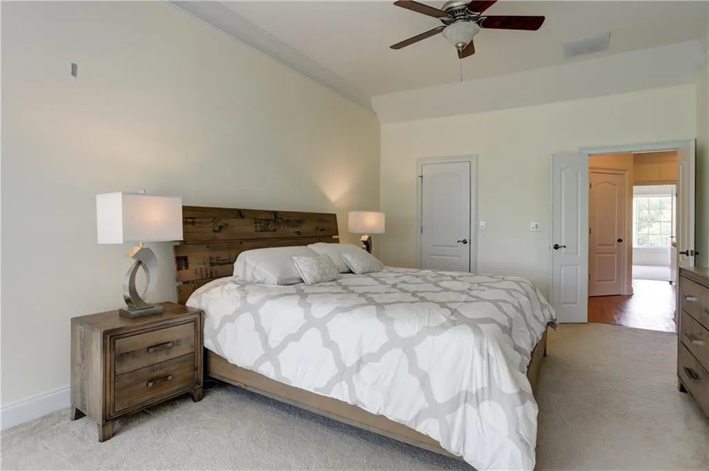 993 Pearl Point, Sandy Springs, Georgia 30328, 3 Bedrooms Bedrooms, ,3 BathroomsBathrooms,Residential,Sold,993 Pearl Point,6549157