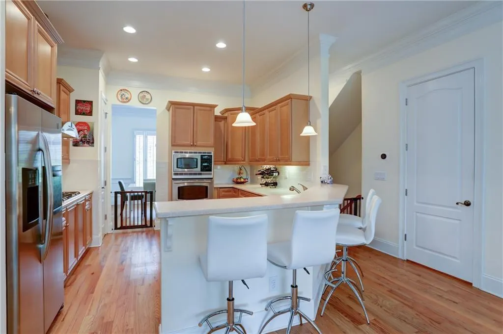 993 Pearl Point, Sandy Springs, Georgia 30328, 3 Bedrooms Bedrooms, ,3 BathroomsBathrooms,Residential,Sold,993 Pearl Point,6549157