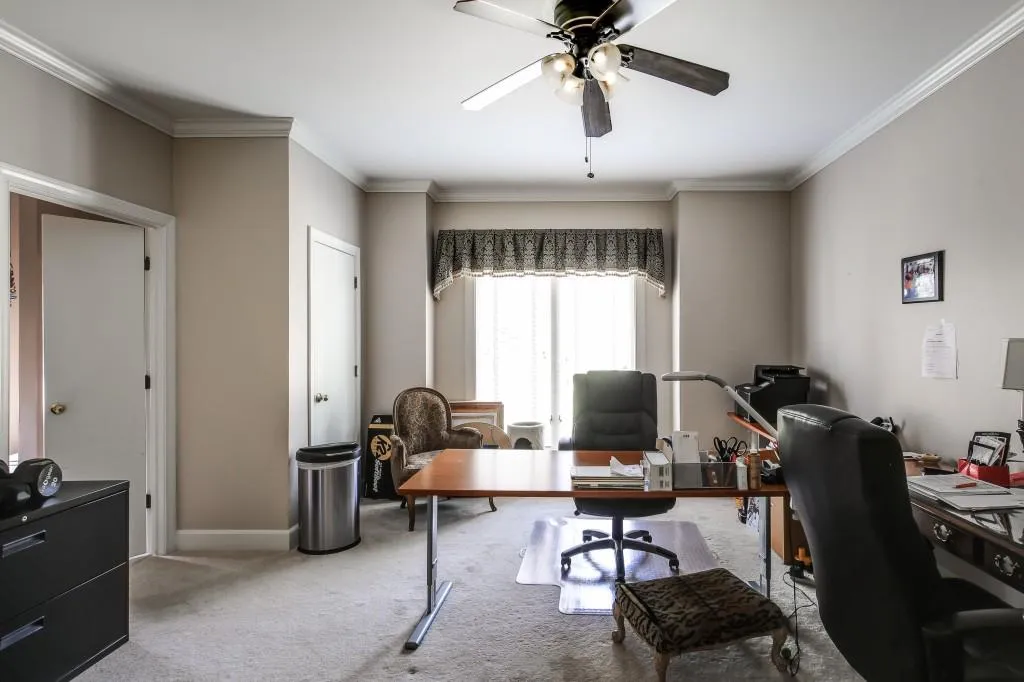 225 Grogans Lake Pointe, Sandy Springs, Georgia 30350, 6 Bedrooms Bedrooms, ,5 BathroomsBathrooms,Residential,Sold,225 Grogans Lake Pointe,5986895