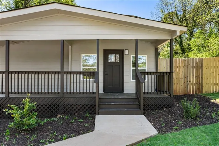 8859 Thomas Road, Jonesboro, Georgia 30238