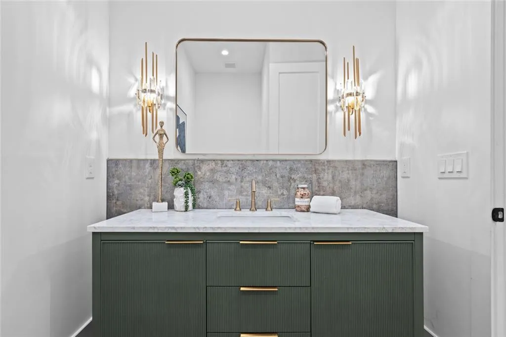 Powder Room
