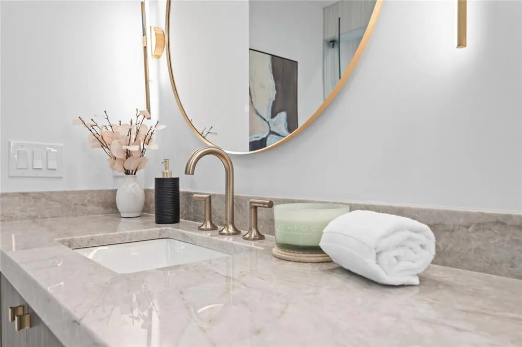 4132 Haverhill Drive Ne, Atlanta, Georgia 30342, 6 Bedrooms Bedrooms, 0 ,7 BathroomsBathrooms,Residential,For Sale,4132 Haverhill Drive Ne,7829234