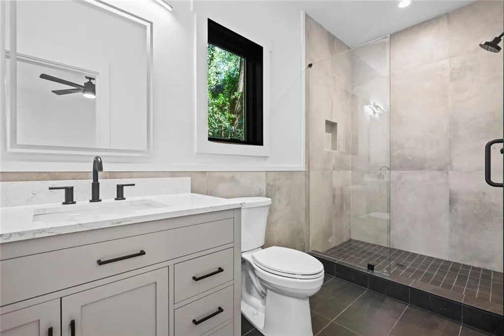 4132 Haverhill Drive Ne, Atlanta, Georgia 30342, 6 Bedrooms Bedrooms, 0 ,7 BathroomsBathrooms,Residential,For Sale,4132 Haverhill Drive Ne,7829234