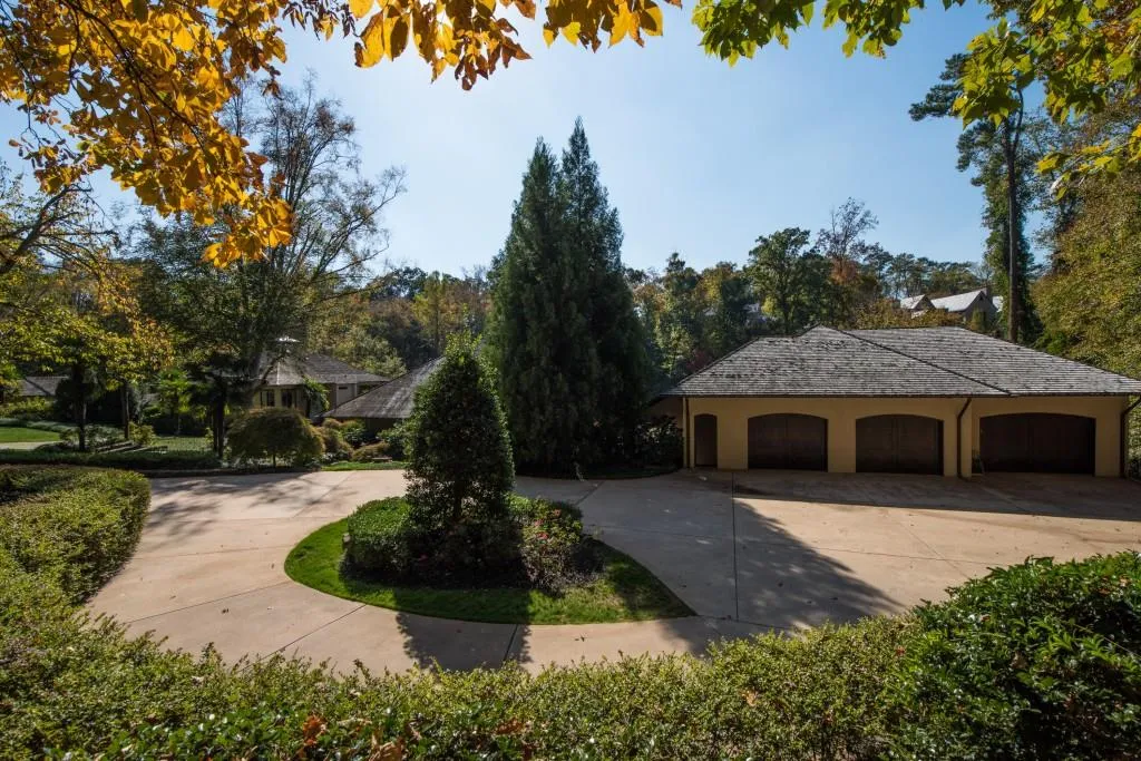 3400 Northside Drive Nw, Atlanta, Georgia 30305, 8 Bedrooms Bedrooms, ,7 BathroomsBathrooms,Residential,Sold,3400 Northside Drive Nw,5774907