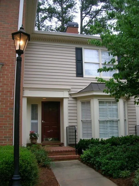 10 Mount Vernon Circle Unit 10, Atlanta, Georgia 30338, 2 Bedrooms Bedrooms, ,2 BathroomsBathrooms,Residential,Sold,10 Mount Vernon Circle Unit 10,6942071