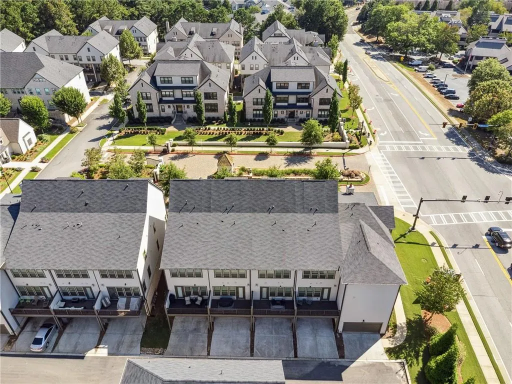 3920 Danube Lane, Atlanta, Georgia 30339, 3 Bedrooms Bedrooms, ,3 BathroomsBathrooms,Residential,For Sale,3920 Danube Lane,7668334 3920 Danube Lane, Atlanta, Georgia 30339, 3 Bedrooms Bedrooms, ,3 BathroomsBathrooms,Residential,For Sale,3920 Danube Lane,7668334