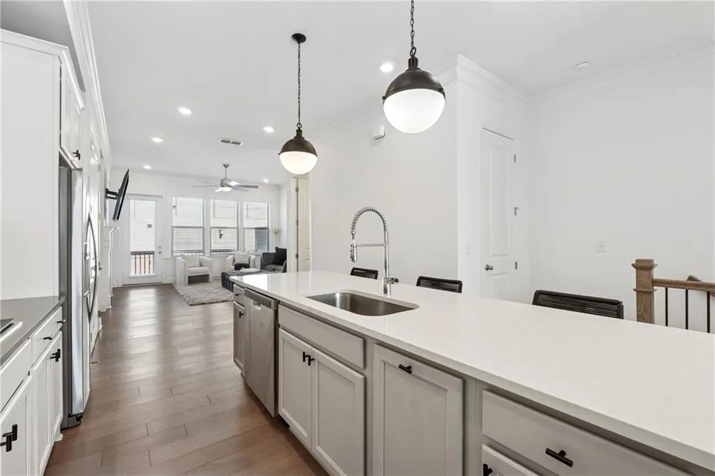 3920 Danube Lane, Atlanta, Georgia 30339, 3 Bedrooms Bedrooms, ,3 BathroomsBathrooms,Residential,For Sale,3920 Danube Lane,7668334 3920 Danube Lane, Atlanta, Georgia 30339, 3 Bedrooms Bedrooms, ,3 BathroomsBathrooms,Residential,For Sale,3920 Danube Lane,7668334