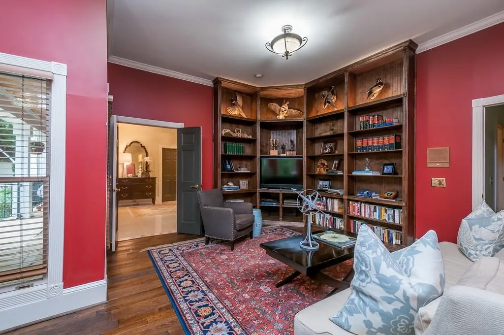 210 Lachaize Circle Nw, Atlanta, Georgia 30327, 7 Bedrooms Bedrooms, ,6 BathroomsBathrooms,Residential,Sold,210 Lachaize Circle Nw,5708198