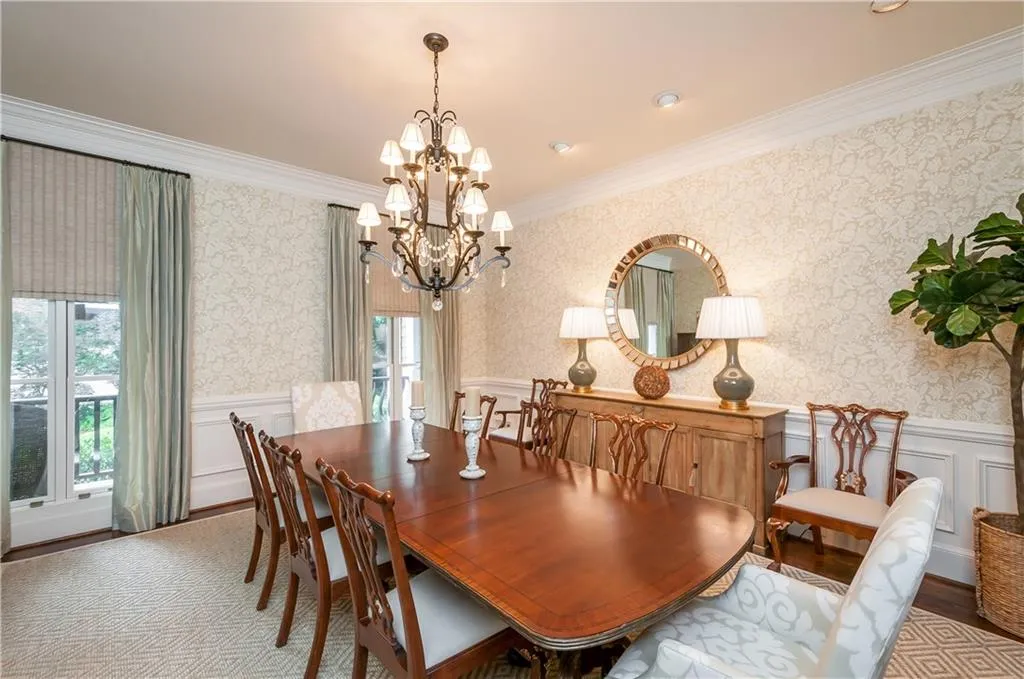 210 Lachaize Circle Nw, Atlanta, Georgia 30327, 7 Bedrooms Bedrooms, ,6 BathroomsBathrooms,Residential,Sold,210 Lachaize Circle Nw,5708198