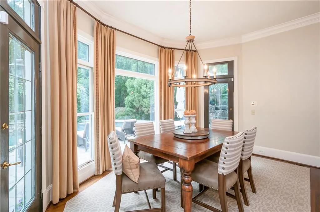 210 Lachaize Circle Nw, Atlanta, Georgia 30327, 7 Bedrooms Bedrooms, ,6 BathroomsBathrooms,Residential,Sold,210 Lachaize Circle Nw,5708198