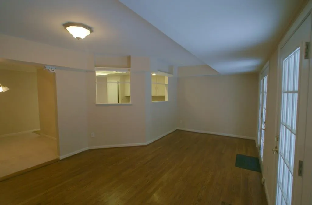 78 Dunwoody Springs Drive Ne Unit 78, Atlanta, Georgia 30328, 2 Bedrooms Bedrooms, ,2 BathroomsBathrooms,Residential,Sold,78 Dunwoody Springs Drive Ne Unit 78,5723819