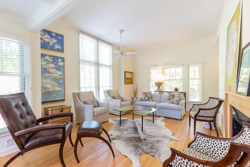 107 Terrace Drive Ne, Atlanta, Georgia 30305, 4 Bedrooms Bedrooms, ,4 BathroomsBathrooms,Residential,Sold,107 Terrace Drive Ne,6007640