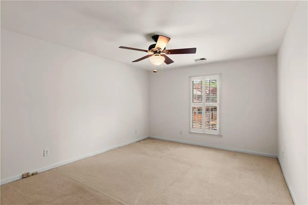 246 The South Chace Ne, Sandy Springs, Georgia 30328, 3 Bedrooms Bedrooms, ,2 BathroomsBathrooms,Residential,Sold,246 The South Chace Ne,6874911