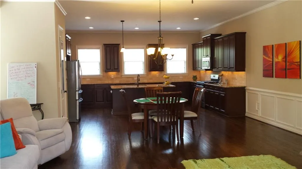 958 Opelousas Way, Sandy Springs, Georgia 30328, 3 Bedrooms Bedrooms, ,3 BathroomsBathrooms,Residential,Sold,958 Opelousas Way,5681764