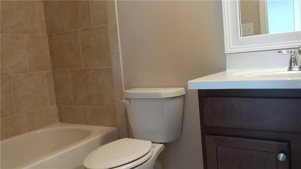 958 Opelousas Way, Sandy Springs, Georgia 30328, 3 Bedrooms Bedrooms, ,3 BathroomsBathrooms,Residential,Sold,958 Opelousas Way,5681764