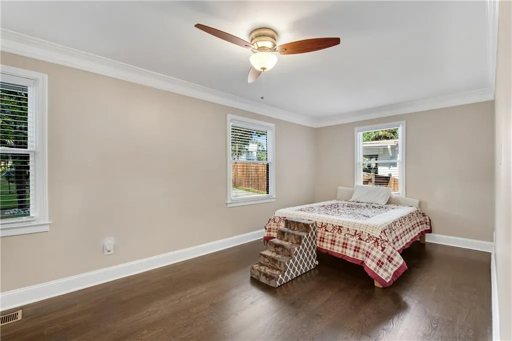2735 Skyland Drive Ne, Atlanta, Georgia 30319, 3 Bedrooms Bedrooms, ,2 BathroomsBathrooms,Residential,For Sale,2735 Skyland Drive Ne,7649328