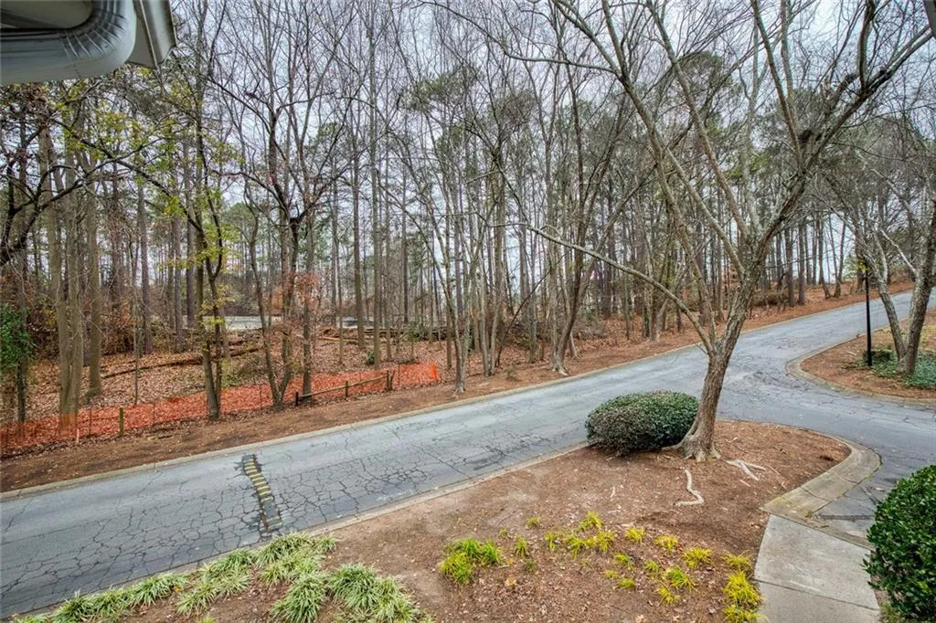 310 Natchez Trace, Atlanta, Georgia 30350, 2 Bedrooms Bedrooms, ,1 BathroomBathrooms,Residential,For Sale,310 Natchez Trace,7691737