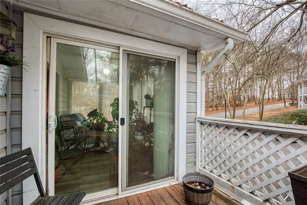 310 Natchez Trace, Atlanta, Georgia 30350, 2 Bedrooms Bedrooms, ,1 BathroomBathrooms,Residential,For Sale,310 Natchez Trace,7691737