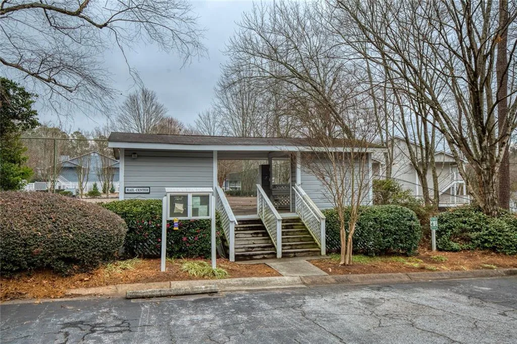 310 Natchez Trace, Atlanta, Georgia 30350, 2 Bedrooms Bedrooms, ,1 BathroomBathrooms,Residential,For Sale,310 Natchez Trace,7691737