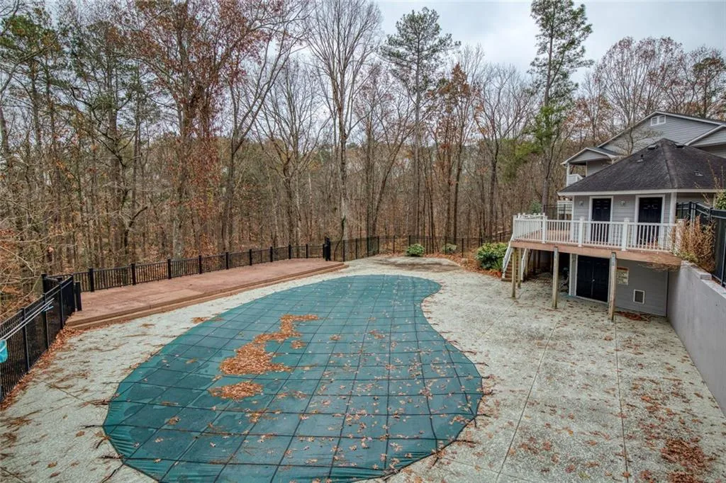 310 Natchez Trace, Atlanta, Georgia 30350, 2 Bedrooms Bedrooms, ,1 BathroomBathrooms,Residential,For Sale,310 Natchez Trace,7691737