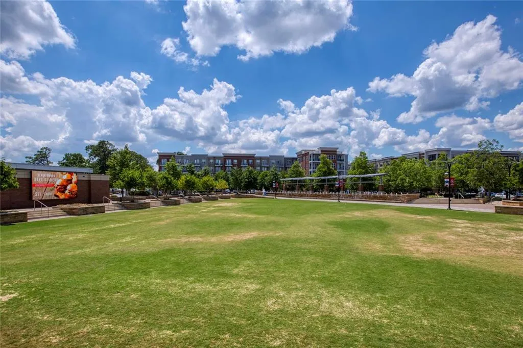 310 Natchez Trace, Atlanta, Georgia 30350, 2 Bedrooms Bedrooms, ,1 BathroomBathrooms,Residential,For Sale,310 Natchez Trace,7691737