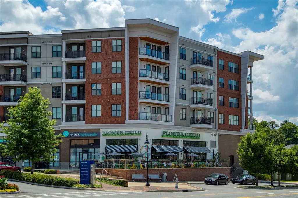 310 Natchez Trace, Atlanta, Georgia 30350, 2 Bedrooms Bedrooms, ,1 BathroomBathrooms,Residential,For Sale,310 Natchez Trace,7691737