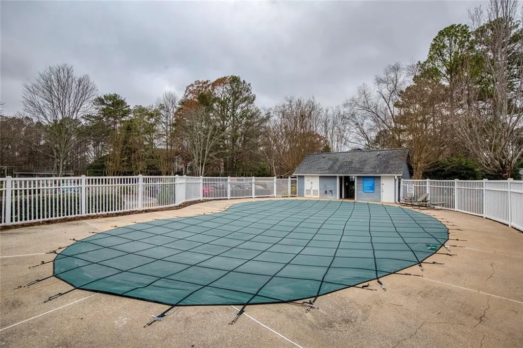 310 Natchez Trace, Atlanta, Georgia 30350, 2 Bedrooms Bedrooms, ,1 BathroomBathrooms,Residential,For Sale,310 Natchez Trace,7691737