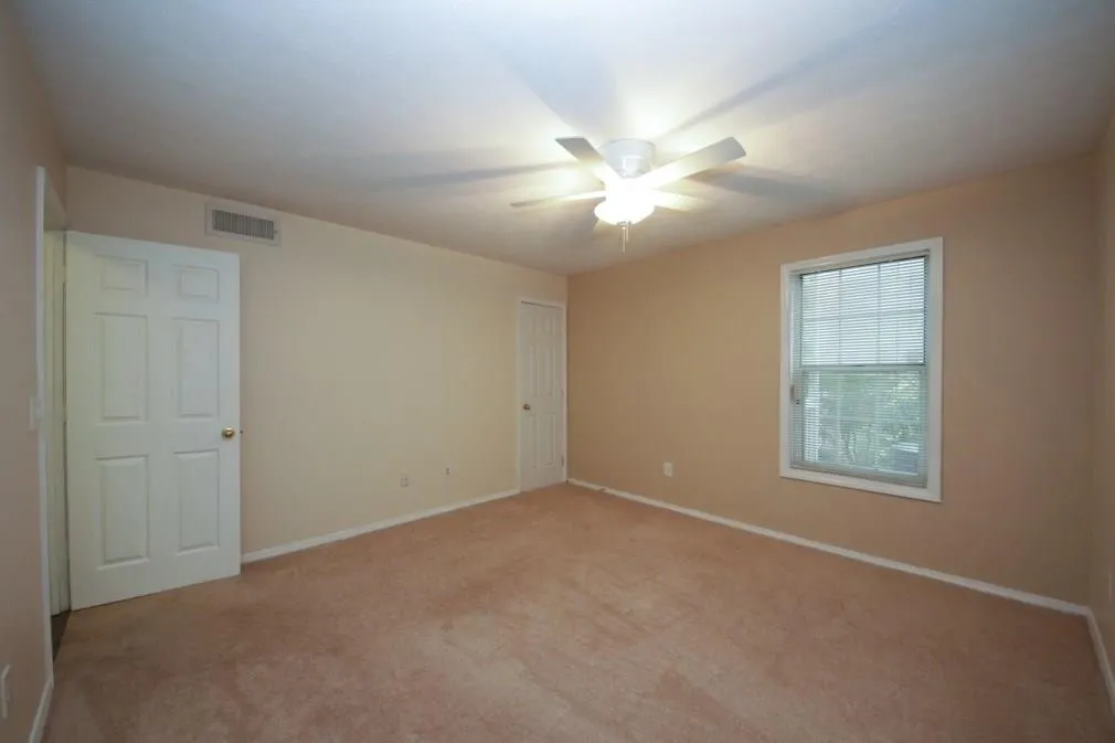 1301 Gettysburg Place Unit 1301, Sandy Springs, Georgia 30350, 2 Bedrooms Bedrooms, ,2 BathroomsBathrooms,Residential,Sold,1301 Gettysburg Place Unit 1301,6097846