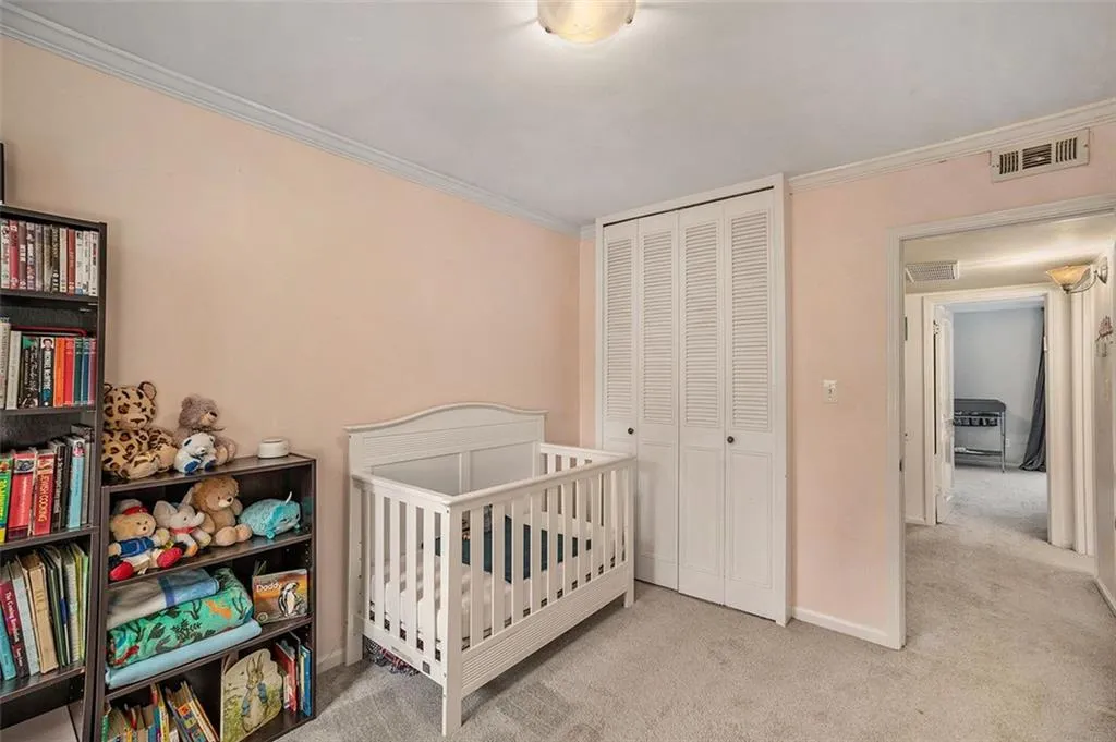 5400 Roswell Road Unit I-6, Atlanta, Georgia 30342, 3 Bedrooms Bedrooms, ,2 BathroomsBathrooms,Residential,Sold,5400 Roswell Road Unit I-6,7351218