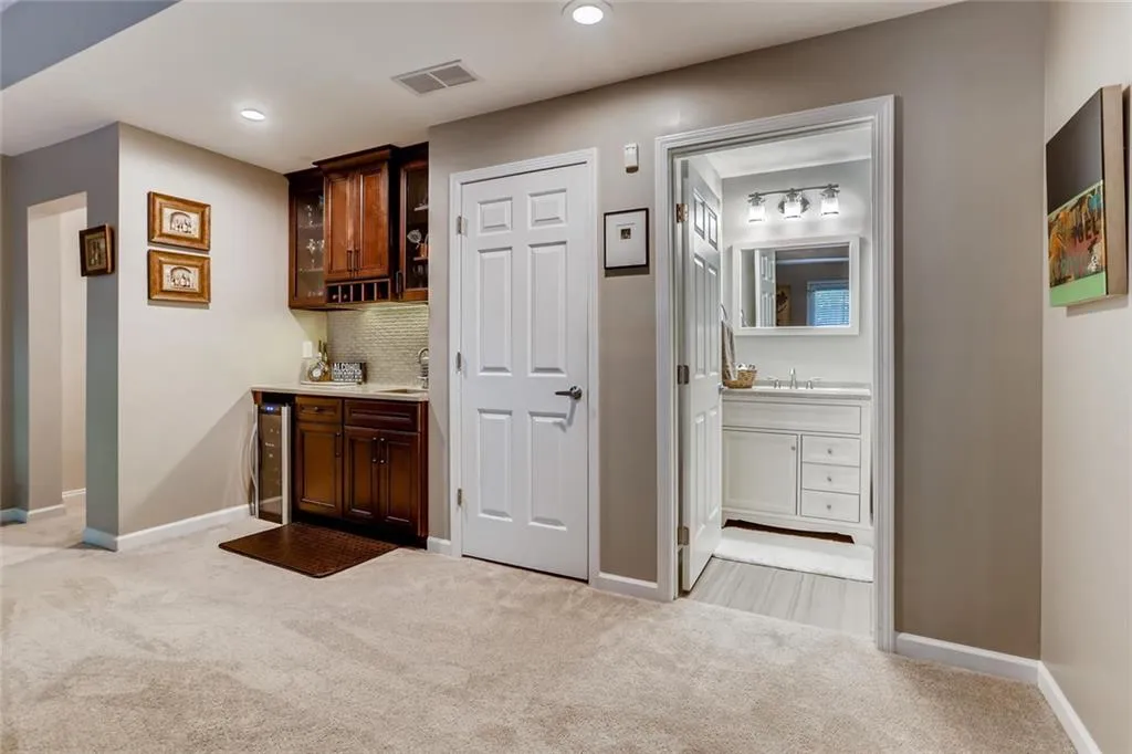 5464 Wentworth Street, Atlanta, Georgia 30342, 4 Bedrooms Bedrooms, ,3 BathroomsBathrooms,Residential,Sold,5464 Wentworth Street,6760914