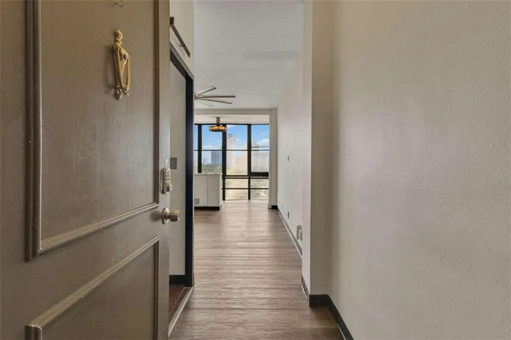3060 Pharr Court North Nw Unit #619, Atlanta, Georgia 30305, 1 Bedroom Bedrooms, 0 ,1 BathroomBathrooms,Residential,For Sale,3060 Pharr Court North Nw Unit #619,7813443