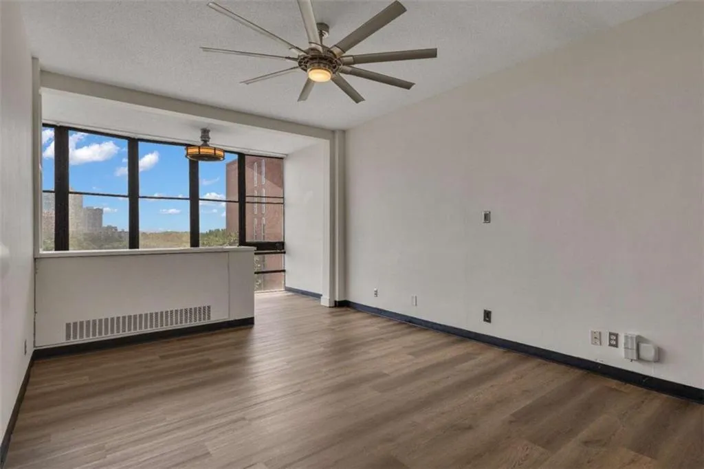 3060 Pharr Court North Nw Unit #619, Atlanta, Georgia 30305, 1 Bedroom Bedrooms, 0 ,1 BathroomBathrooms,Residential,For Sale,3060 Pharr Court North Nw Unit #619,7813443