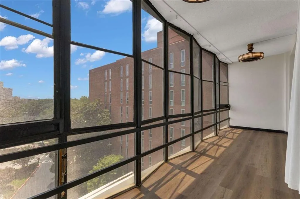 3060 Pharr Court North Nw Unit #619, Atlanta, Georgia 30305, 1 Bedroom Bedrooms, 0 ,1 BathroomBathrooms,Residential,For Sale,3060 Pharr Court North Nw Unit #619,7813443