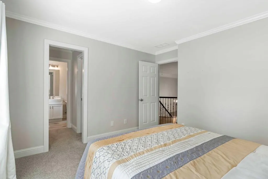 6420 Glen Oaks Lane, Sandy Springs, Georgia 30328, 4 Bedrooms Bedrooms, ,4 BathroomsBathrooms,Residential,Sold,6420 Glen Oaks Lane,6930032