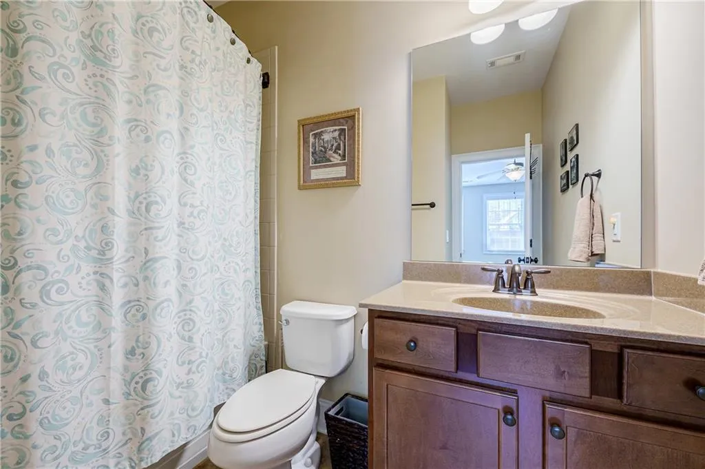 214 Alderwood Point, Atlanta, Georgia 30328, 3 Bedrooms Bedrooms, ,3 BathroomsBathrooms,Residential,Sold,214 Alderwood Point,7066859