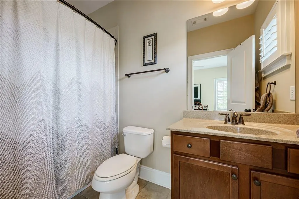 214 Alderwood Point, Atlanta, Georgia 30328, 3 Bedrooms Bedrooms, ,3 BathroomsBathrooms,Residential,Sold,214 Alderwood Point,7066859