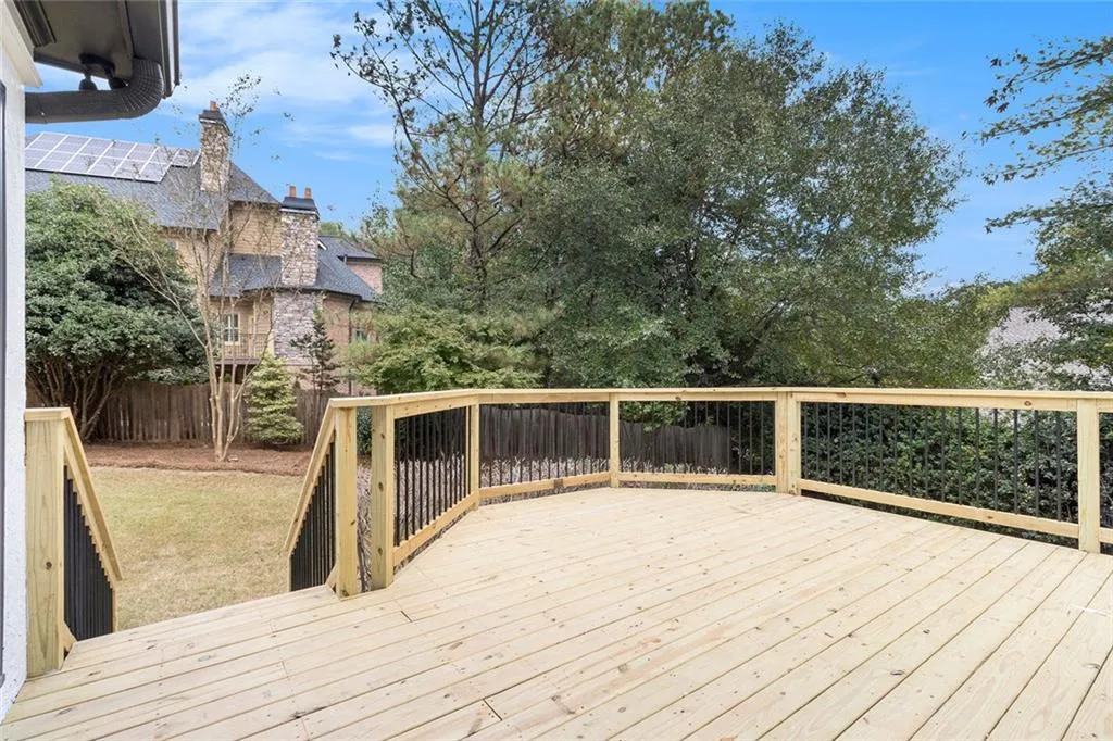 2820 Harwick Drive, Atlanta, Georgia 30350, 6 Bedrooms Bedrooms, ,5 BathroomsBathrooms,Residential,Sold,2820 Harwick Drive,7701215