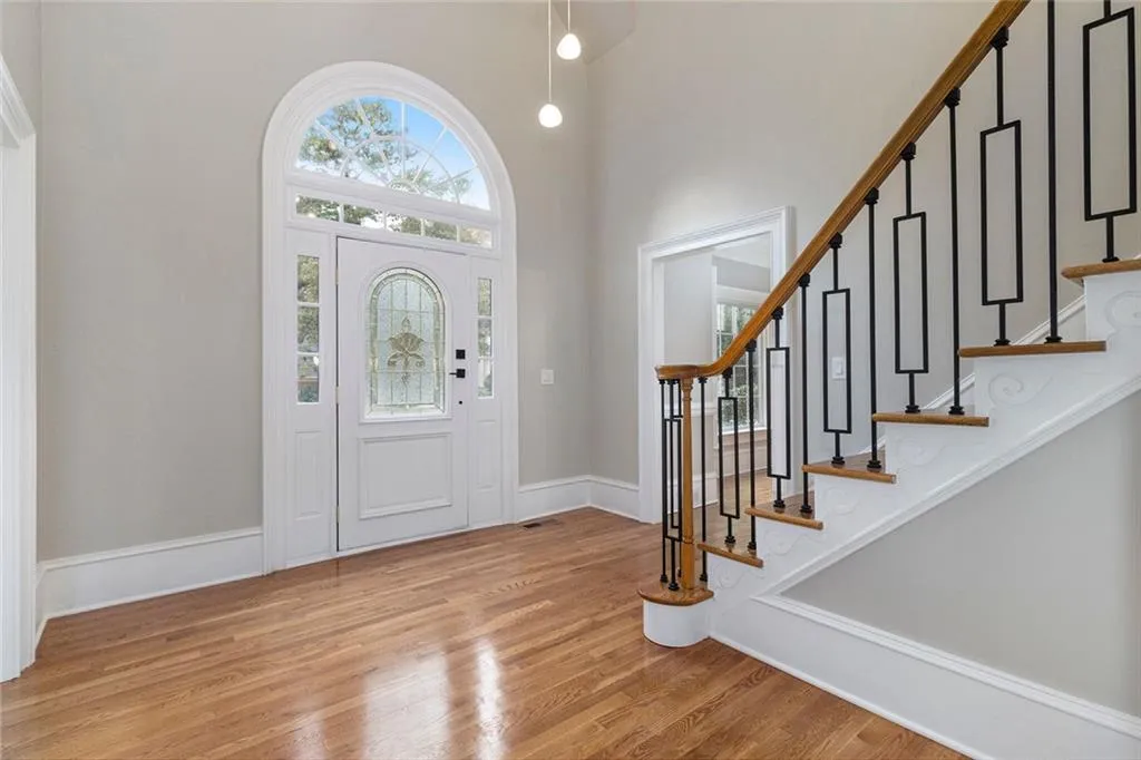 2820 Harwick Drive, Atlanta, Georgia 30350, 6 Bedrooms Bedrooms, ,5 BathroomsBathrooms,Residential,Sold,2820 Harwick Drive,7701215