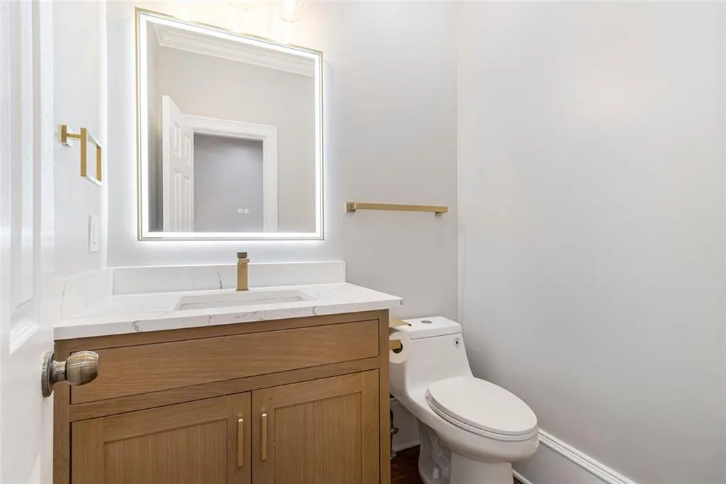 2820 Harwick Drive, Atlanta, Georgia 30350, 6 Bedrooms Bedrooms, ,5 BathroomsBathrooms,Residential,Sold,2820 Harwick Drive,7701215