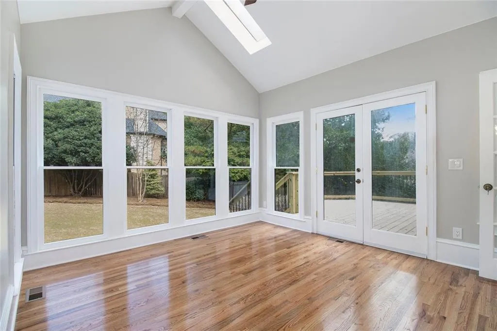 2820 Harwick Drive, Atlanta, Georgia 30350, 6 Bedrooms Bedrooms, ,5 BathroomsBathrooms,Residential,Sold,2820 Harwick Drive,7701215