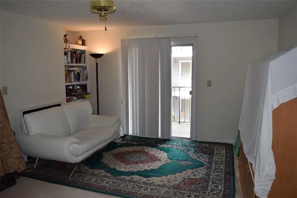 429 Granville Court, Atlanta, Georgia 30328, 1 Bedroom Bedrooms, ,1 BathroomBathrooms,Residential,Sold,429 Granville Court,7002941